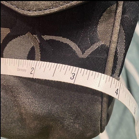 FINAL PRICE 💚Coach Chelsea Optic Signature Large Hobo Shoulder Bag Black/Grey - Picture 8 of 11